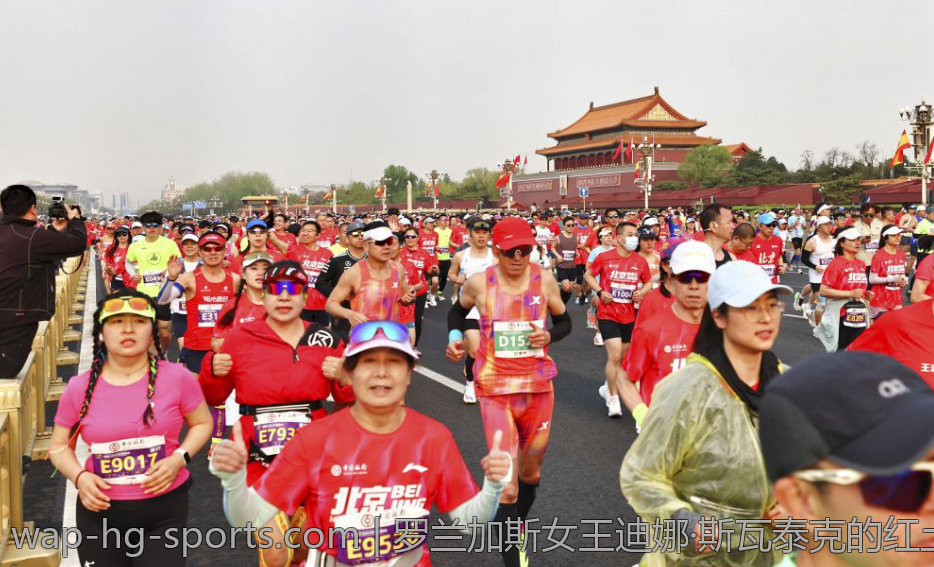 罗兰加斯女王迪娜·斯瓦泰克的红土精彩表现